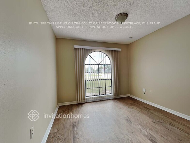 Building Photo - 994 Shenandoah Ave