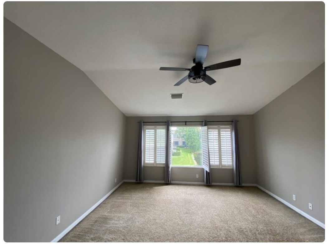 Building Photo - 5308 61st Ter N