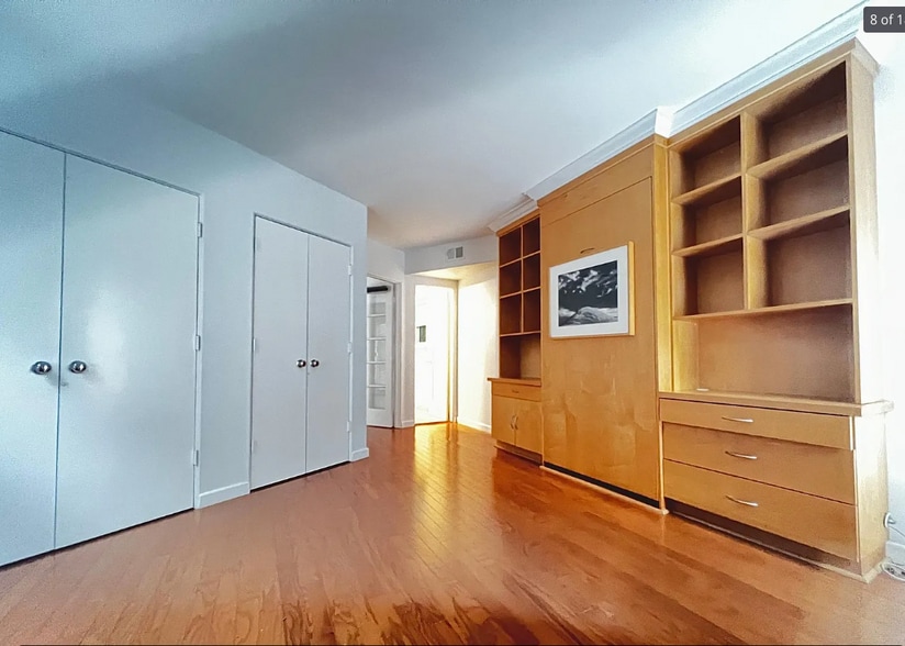 Building Photo - 1322 2nd St