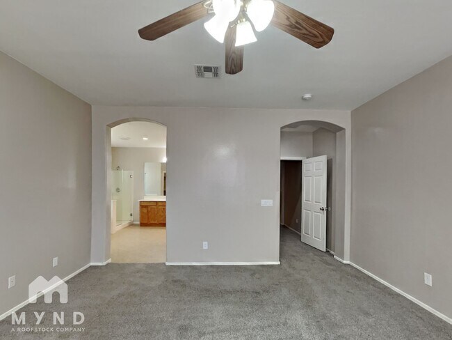 Building Photo - 2891 E Beechnut Pl