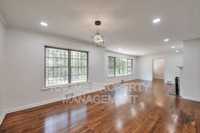 Building Photo - 1332 Willis Mill Rd SW