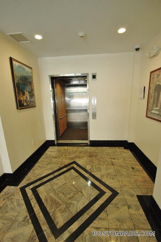 Building Photo - 90 Westland Ave