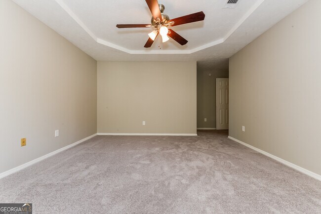 Building Photo - 2457 Northmill Ln