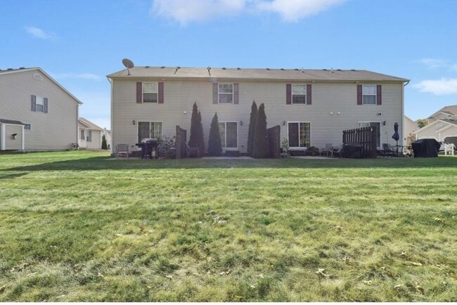 Building Photo - 407 Rachel Ln