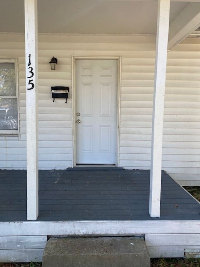 Building Photo - December Move In