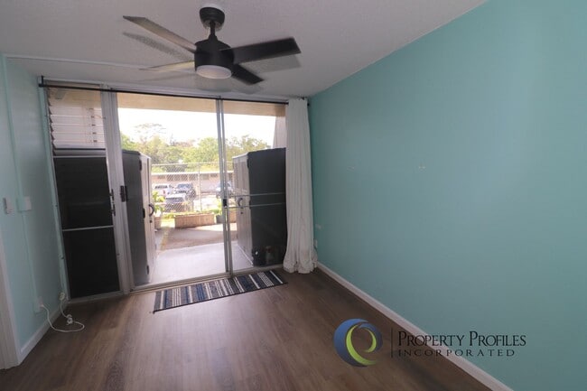 Building Photo - Ground Floor 1 bedroom 1 bath with 2 lanai...