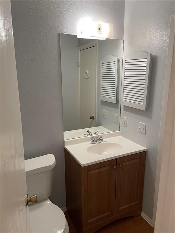 Building Photo - 105 Meteor Dr