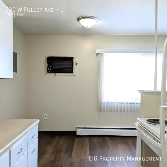 Building Photo - 230 W Fuller Ave