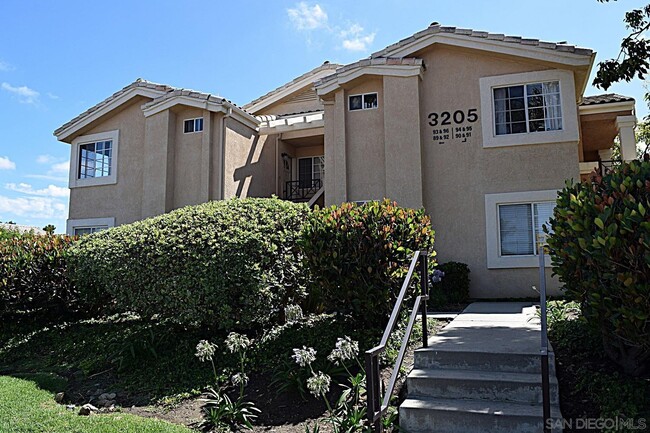 Building Photo - 3205 Costa Alta Dr