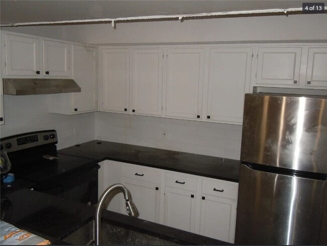 Building Photo - 6108 Abrams Rd