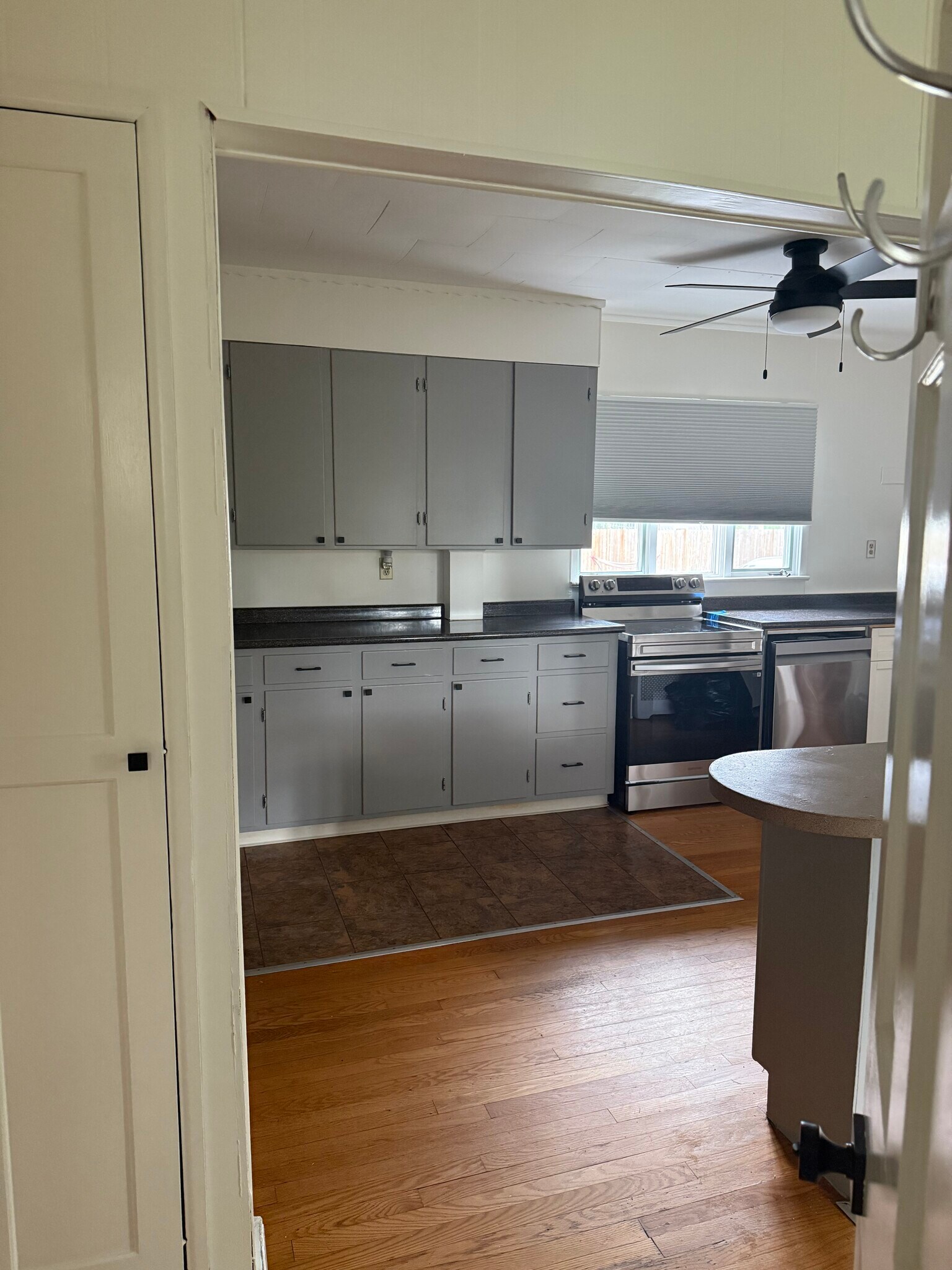 Kitchen - 13A Alden St