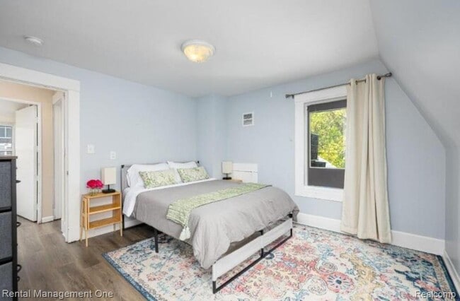 Building Photo - 508 Miller Ave