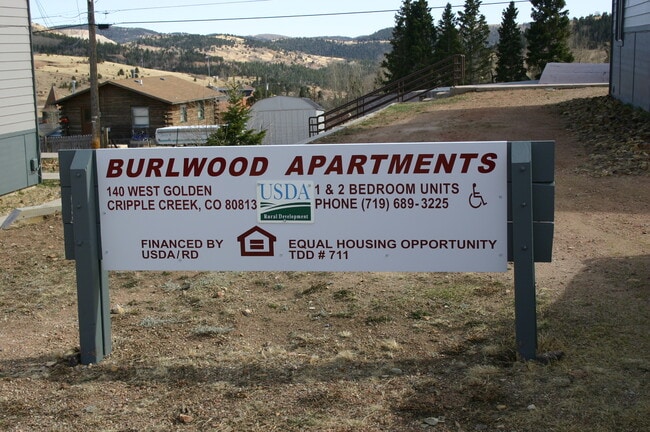 Primary Photo - Burlwood Apartments