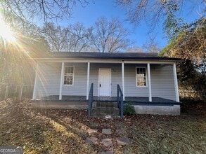 Building Photo - 1202 Juniper St