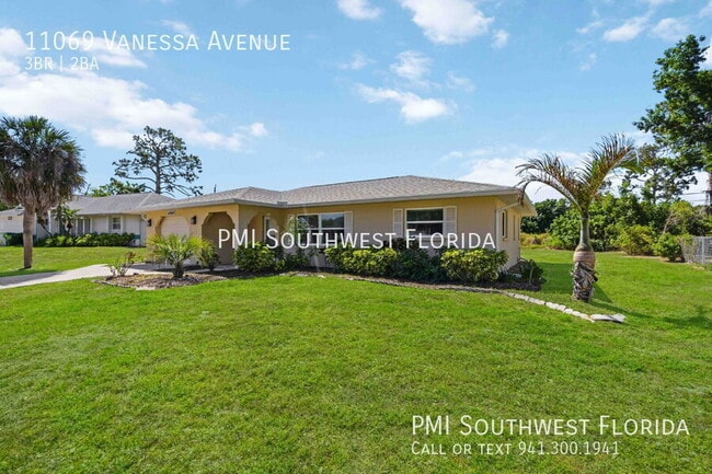 Building Photo - 11069 Vanessa Ave