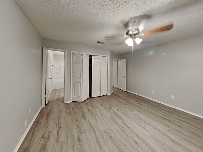 Building Photo - Newly Renovated Single Family Home | 3 BR/2BA | Near Downtown Dallas!