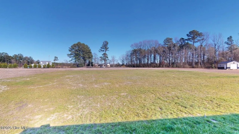 Building Photo - 108 Sandy Springs Dr