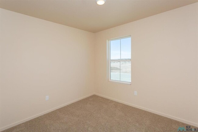 Building Photo - 8 Twin Berry Ct