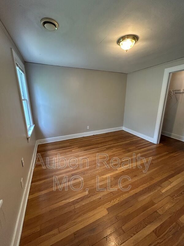 Building Photo - 5432 Harrison St