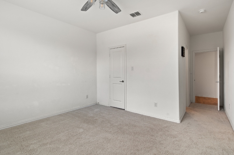 Building Photo - 5216 Timber Pt Dr