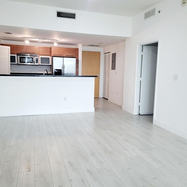 Building Photo - 244 Biscayne Blvd