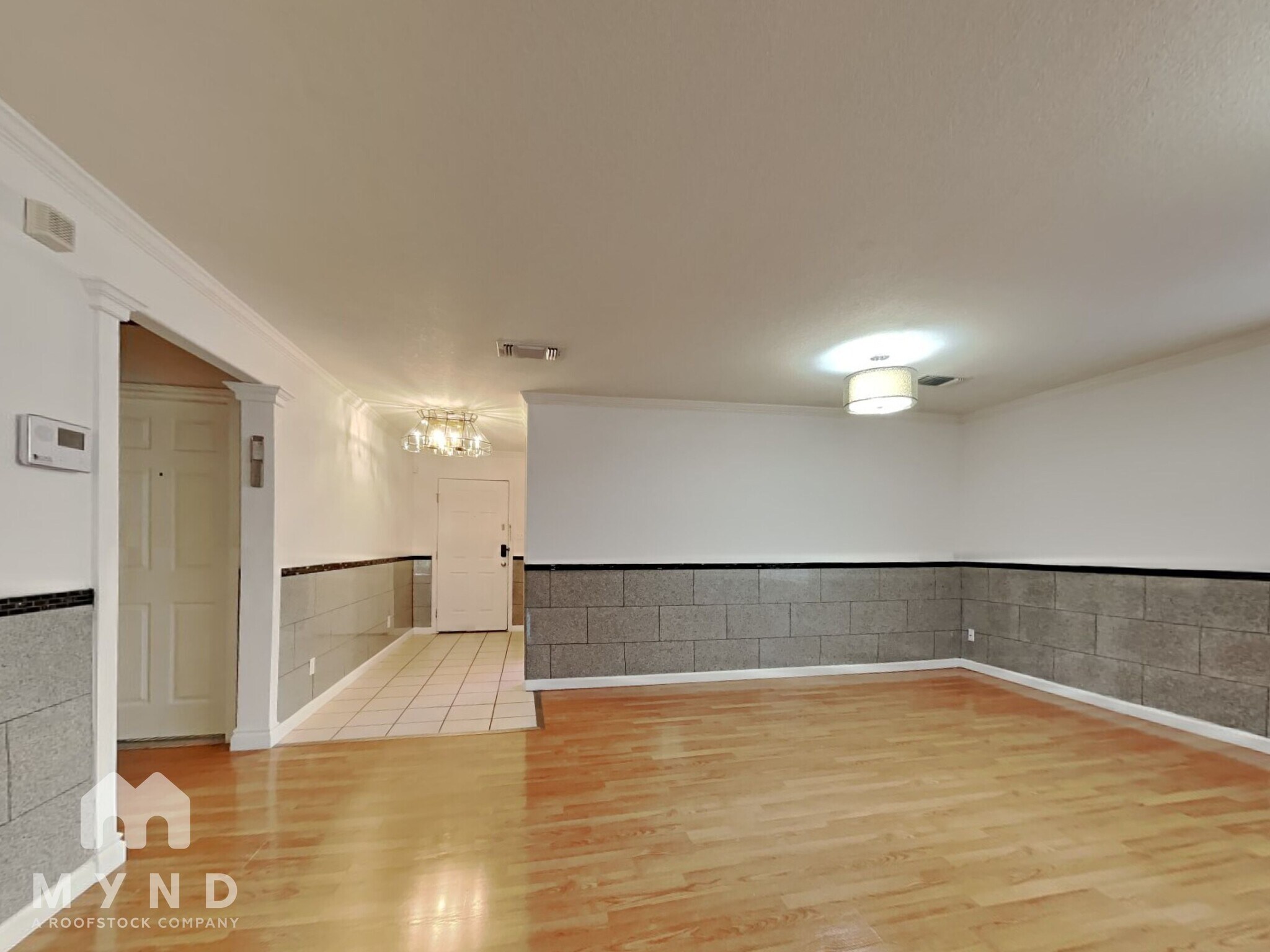 Building Photo - 8715 Veranda Ct