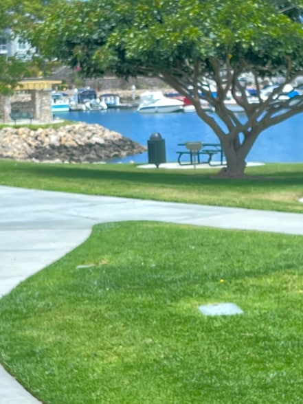 Building Photo - 1901 S Victoria Ave