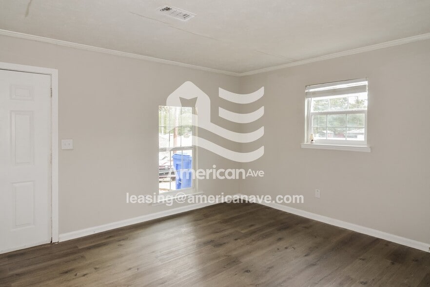 Building Photo - 141 Cosby Ct