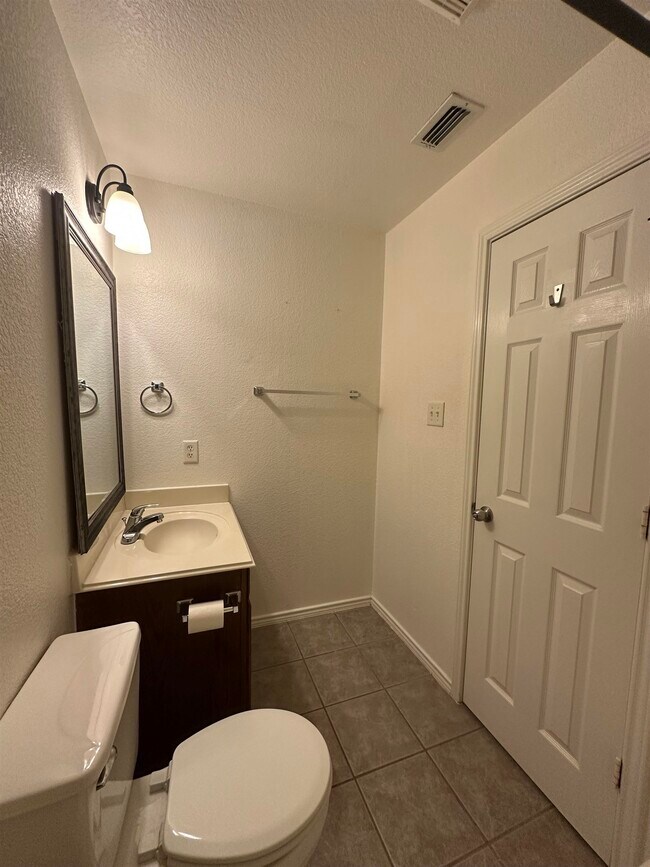 Building Photo - 4109 Copano Bay