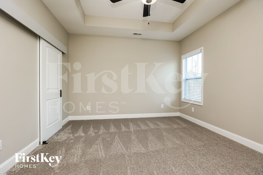 Building Photo - 1136 Eagles Nest Ln