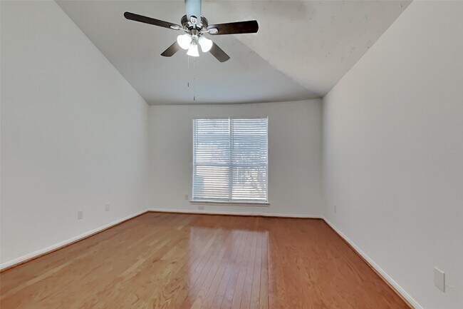Building Photo - 7814 Greenedge Dr