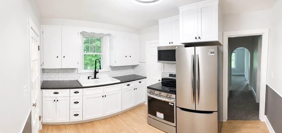 Building Photo - 229 Highland Ave