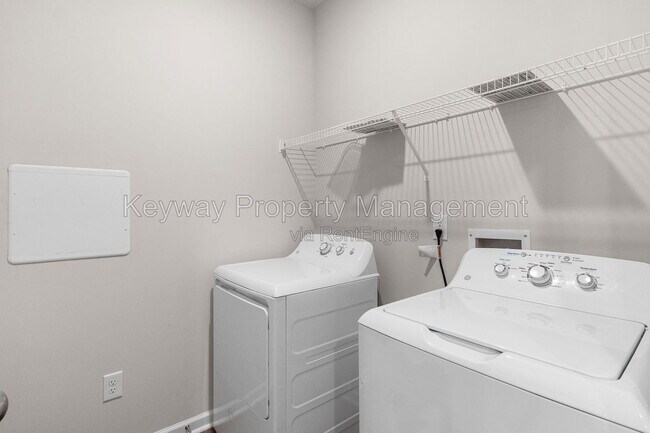 Building Photo - 5017 Greer