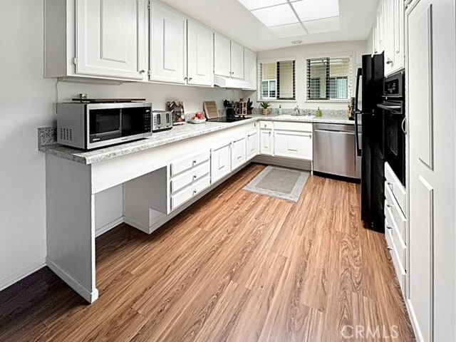 Building Photo - 668 Via Mendoza