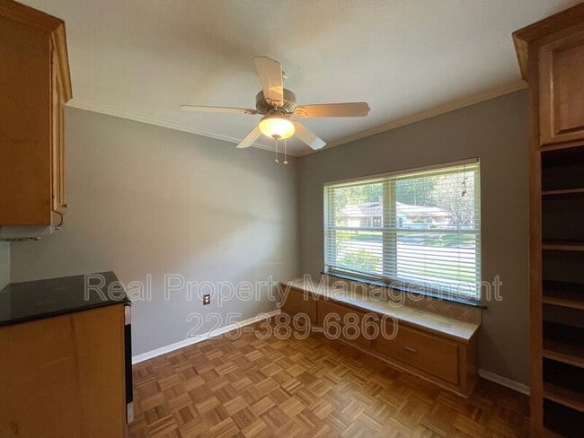 Building Photo - 5293 Chenango Dr