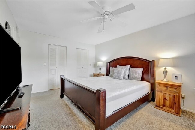 Building Photo - 8110 S Woods Cir