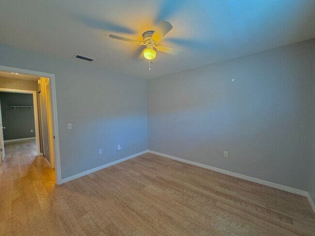 Building Photo - 3946 NW 59th Ave