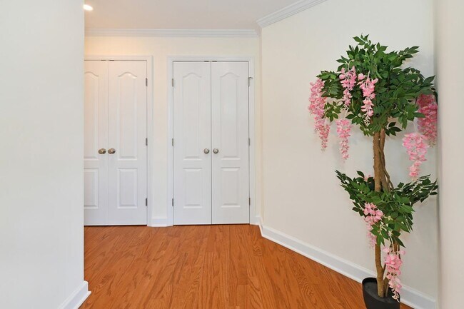 Building Photo - 7000 JFK Blvd E