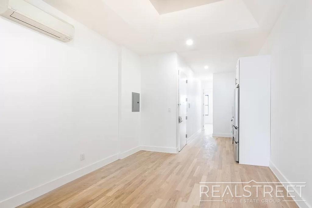 Building Photo - Brand new 2 Bed 2 Bath in Bushwick!