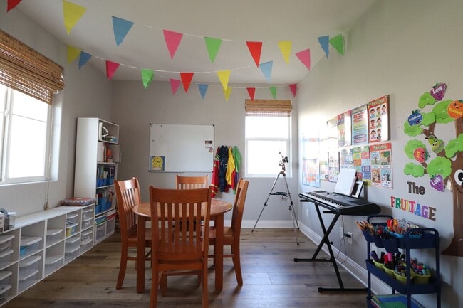 Building Photo - Great Pasadera Home