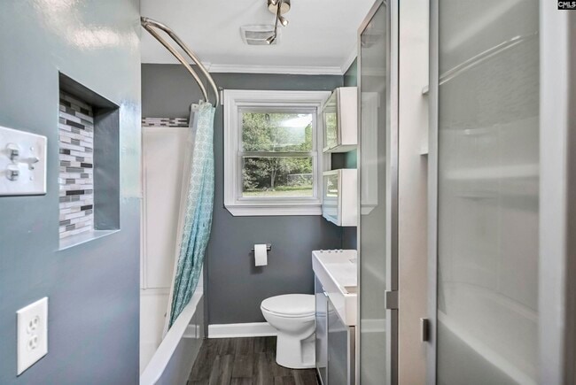 Building Photo - 1108 Rutland Ave