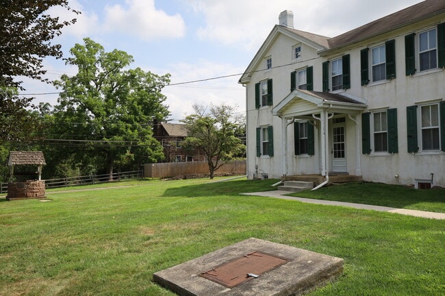 Building Photo - 3244 Skippack Pike