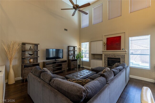 Building Photo - 3838 Erva St