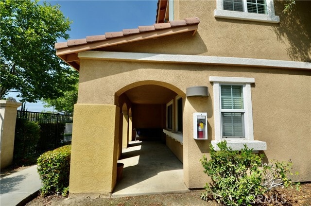 Building Photo - 25798 Iris Ave