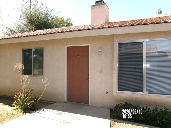 Building Photo - 2811 Brookside Dr