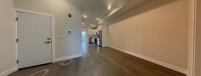 Building Photo - 1415 N 8th St