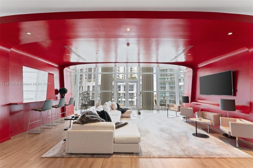 Building Photo - 1100 S Miami Ave