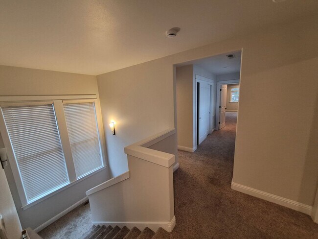 Building Photo - 4 bed 2.5 Bath Northwest Crossing - NWX -Coming Soon