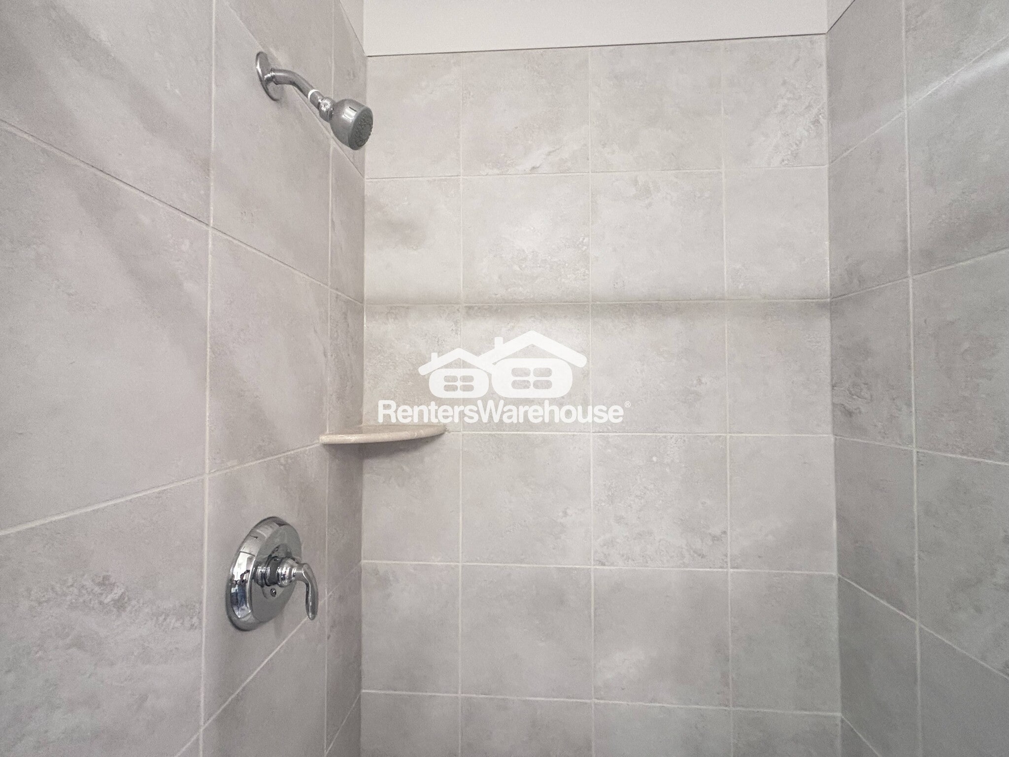 Building Photo - 2500 Emerald Branch Dr