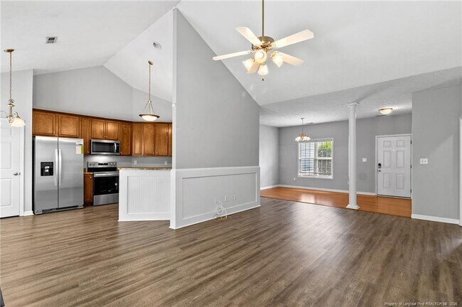 Building Photo - 9032 Grouse Run Ln